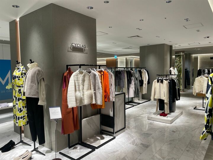 シクラスの店内