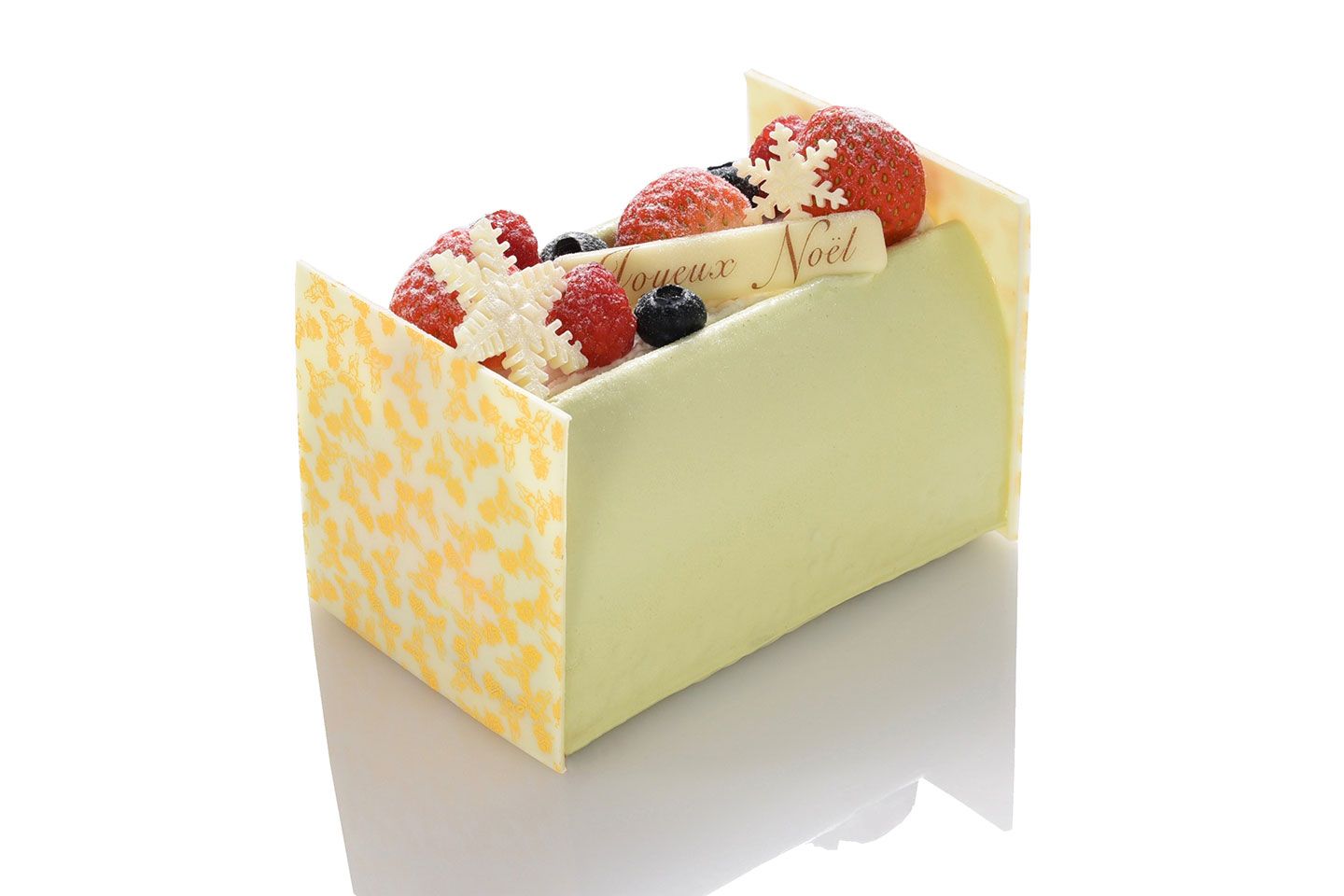 ビュッシュ ピスターシュ・フレーズ¥3,564 ※2017年12月15日~12月25日の期間限定販売