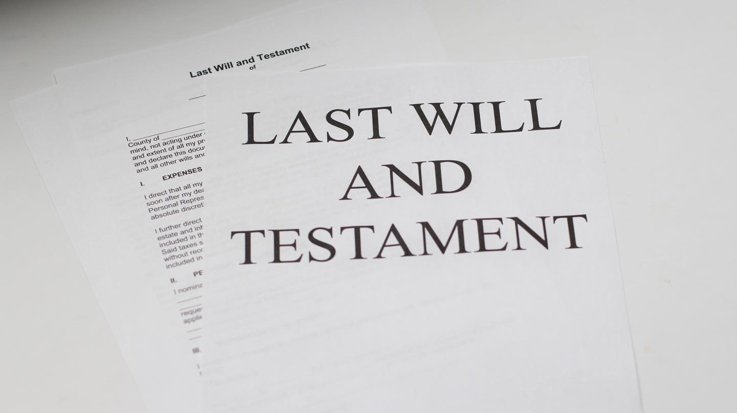 遺言は英語ではa will、法律用語ではtestament