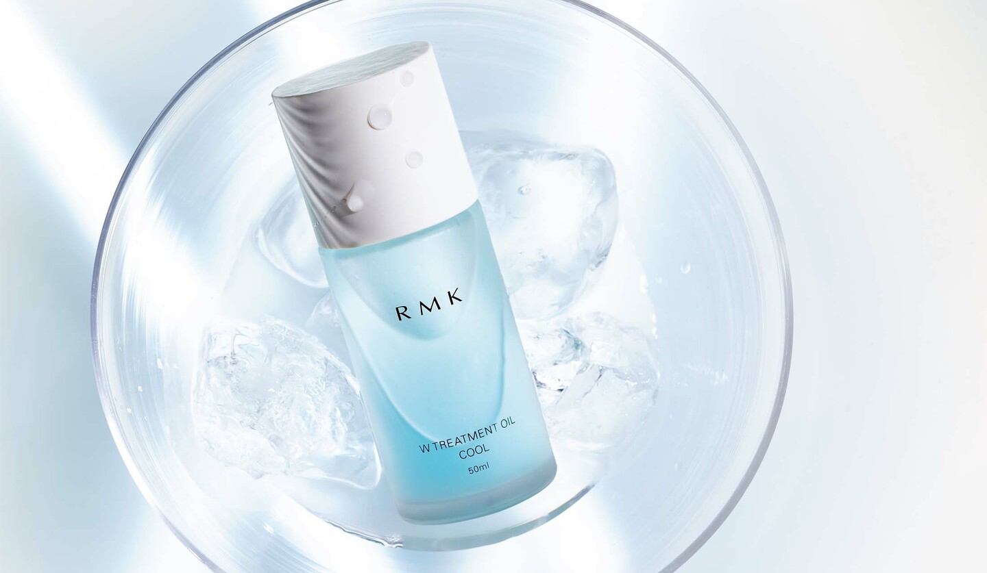 「RMK」のフェースオイル『W トリートメントオイル クール』