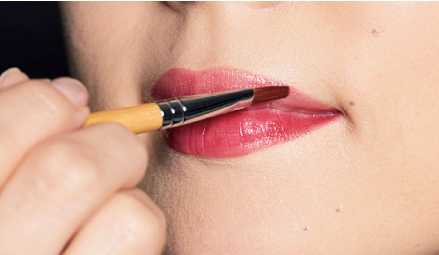 似合う口紅の色は 40代 50代のメイクレッスン 40代からの大人のメイクレッスン テクマクマヤコン