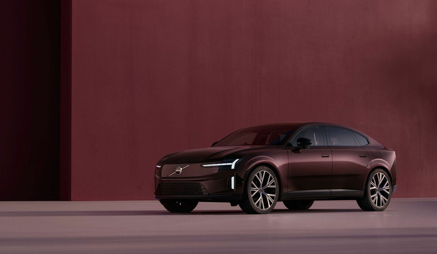 ボルボの最新電気自動車「ES90」