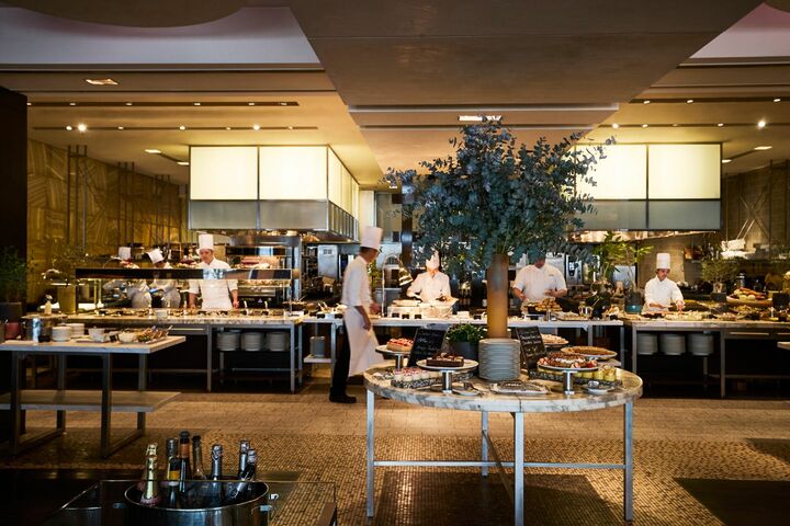 いちご_1,肉_1,スイーツ_1,レストラン_1,ホテル_1,六本木_1,東京_1