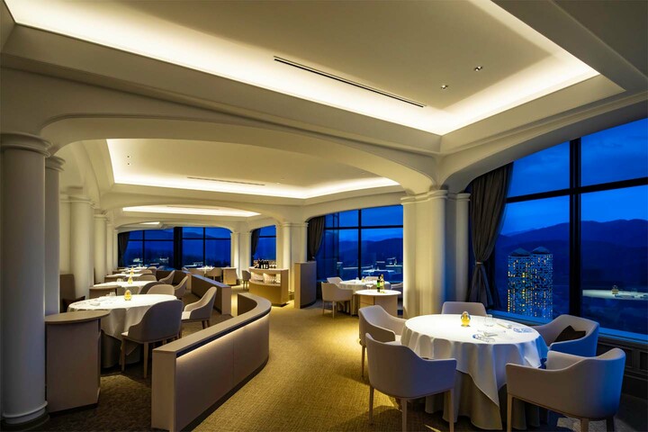 レストラン「OTTO SETTE TOMAMU（オットセッテ トマム）」