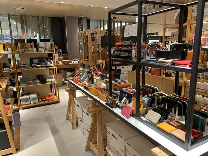 「Das,bitte!byNeue 梅田店」(大阪府大阪市)