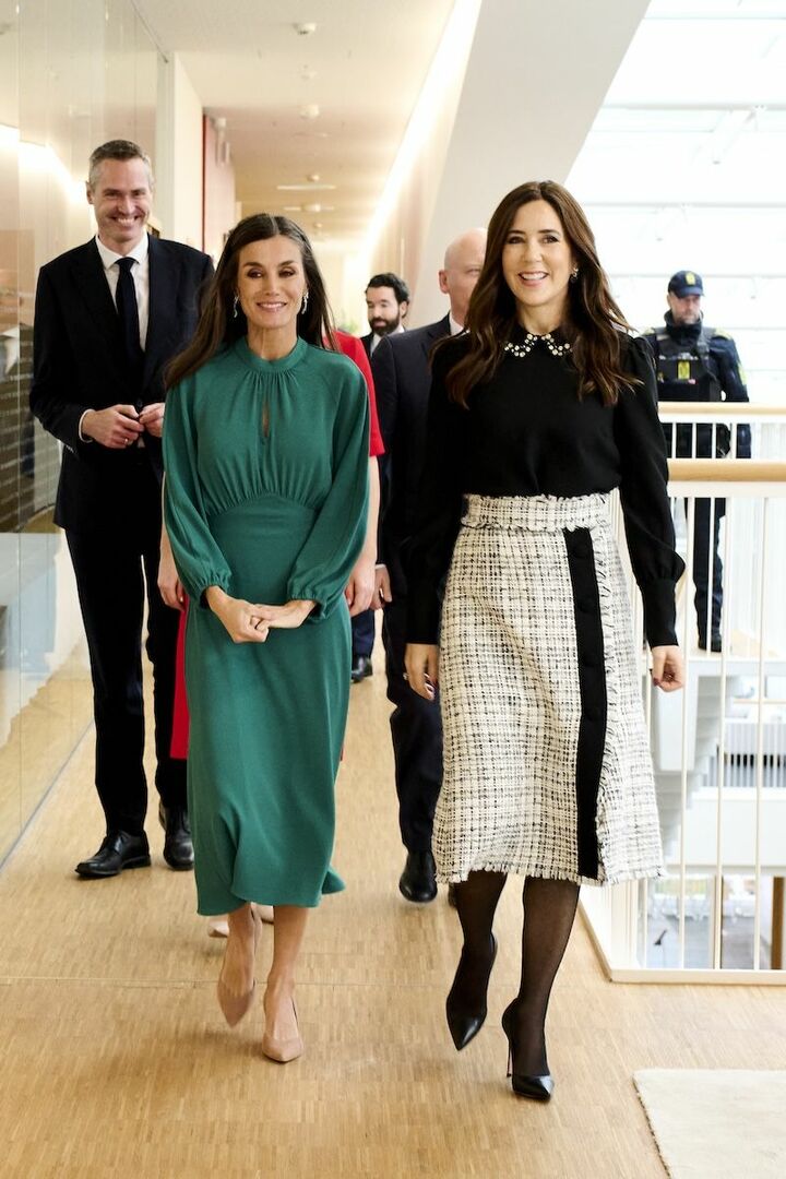 ファッションニュース_2,セレブ_2,大人コーデ_2,ブラウス_1