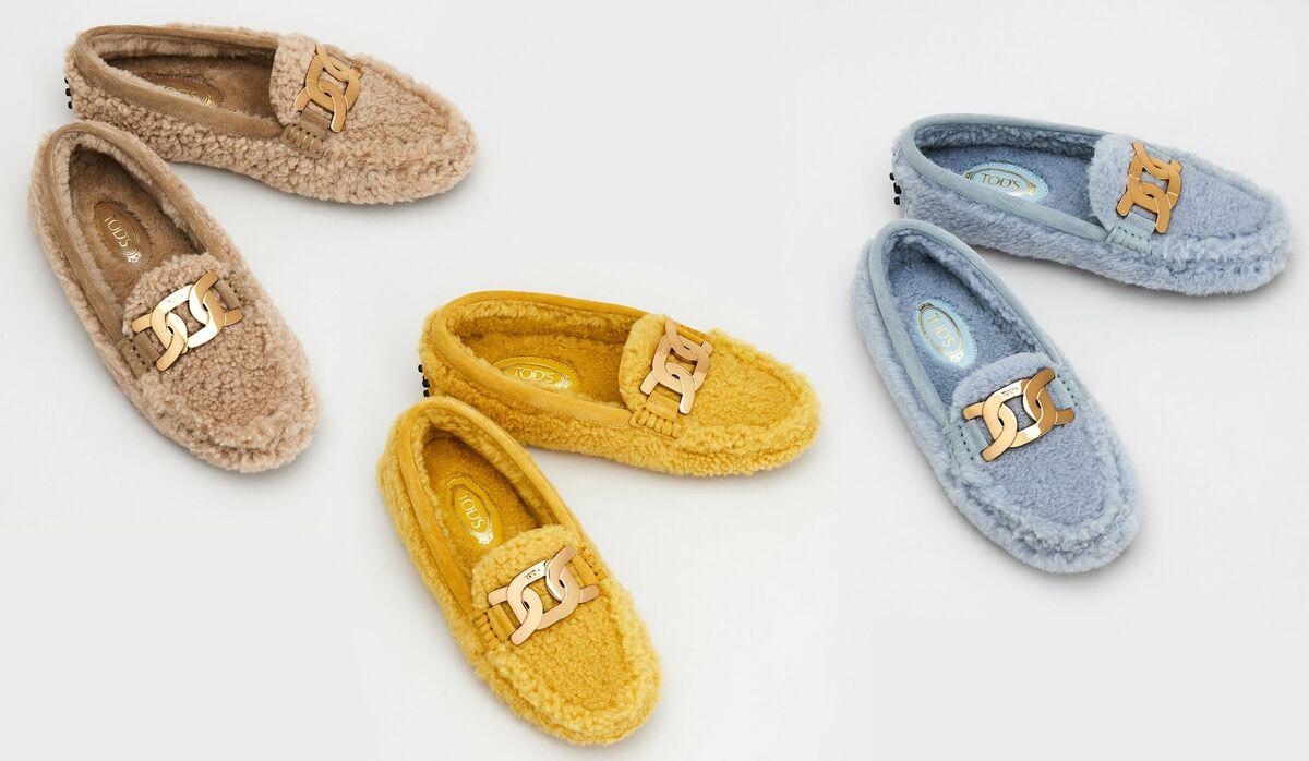 フォロー割 新品 TOD'S トッズ ゴンミーニ ムートン ドライビングシューズ ふわふわのムートン素材が愛らしい！トッズのアイコンシューズ