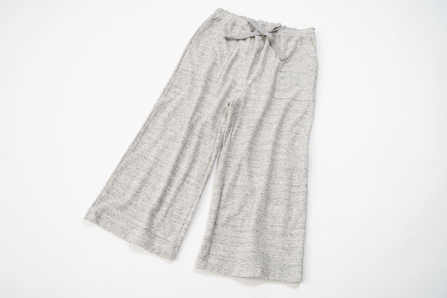 ファッションニュース_3,パンツ_1,睡眠_3,stayathome_3