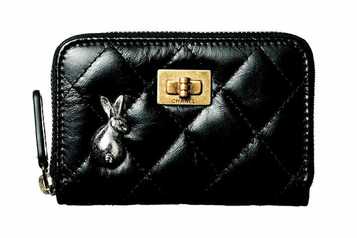 財布￥86,000【縦7.5×横11×マチ2cm】（シャネル）　[Precious2018年11月号120ページ] 