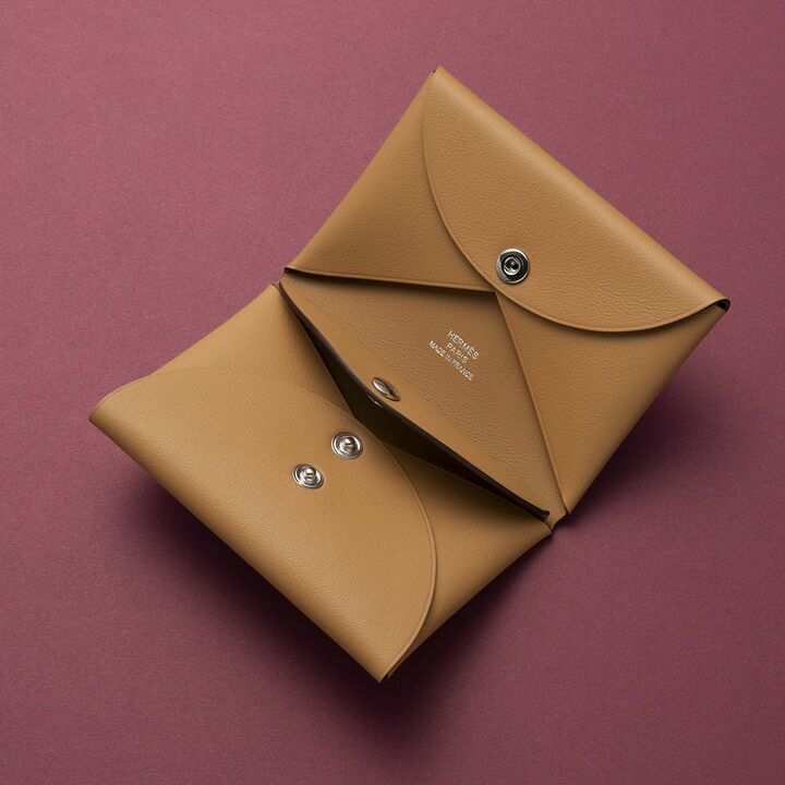 財布_4,小物_3,レザー_3,ファッションニュース_4