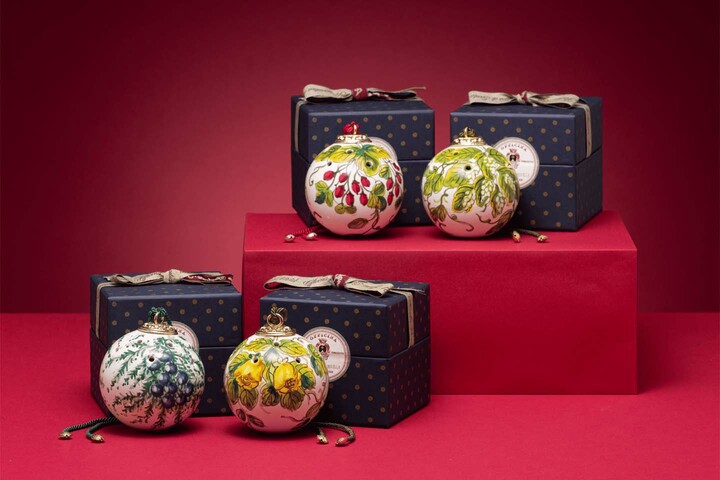 サンタ・マリア・ノヴェッラから発売される限定「セラミックオーナメントボール」