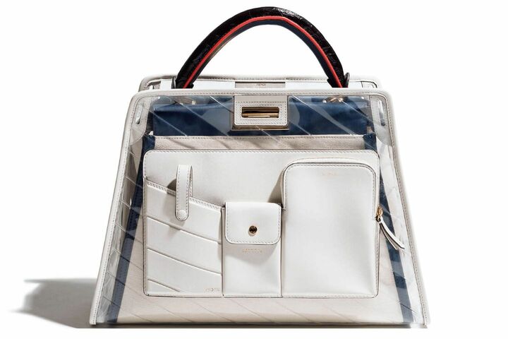 バッグ【縦26×横33×マチ12cm】￥594,000・カバー【縦26×横33×マチ12cm】［PVC］￥115,000（フェンディ ジャパン）［Precious2019年6月号114ページ］