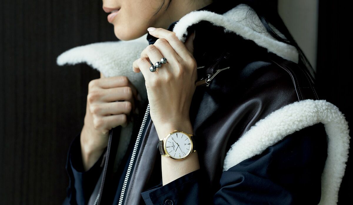 ヴァシュロン・コンスタンタン」ハンサムウォッチが女性の手首で際立つ  