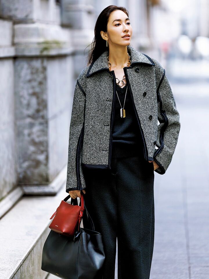 ジャケット_1,バッグ_1,車_3