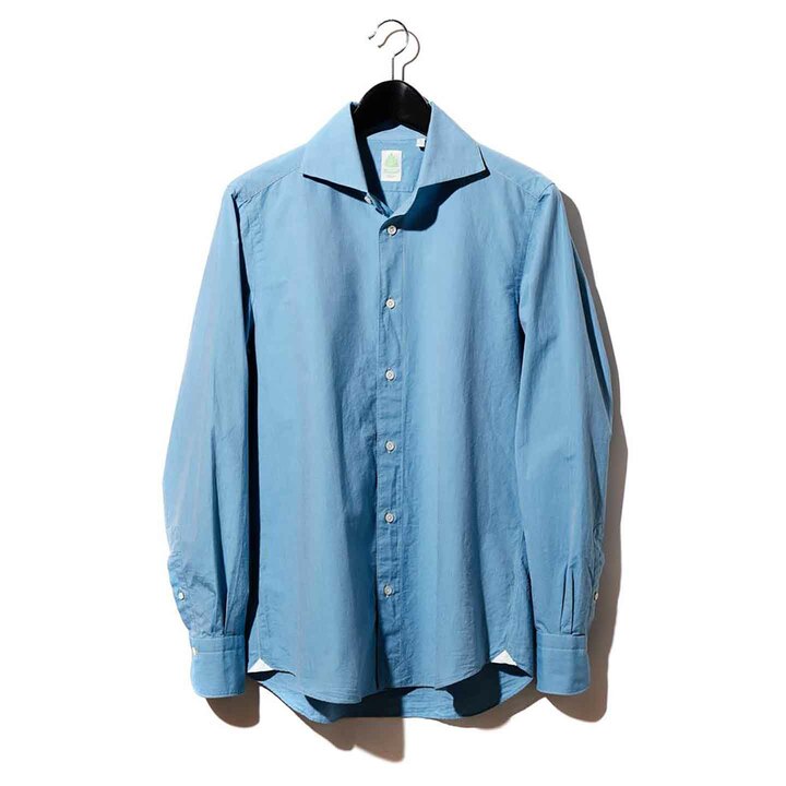シャツ¥35,200(アマン〈フィナモレ〉)