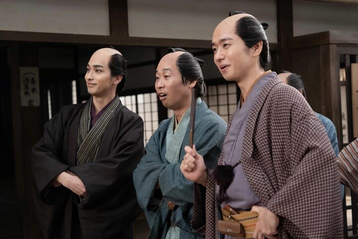 (C)NHK