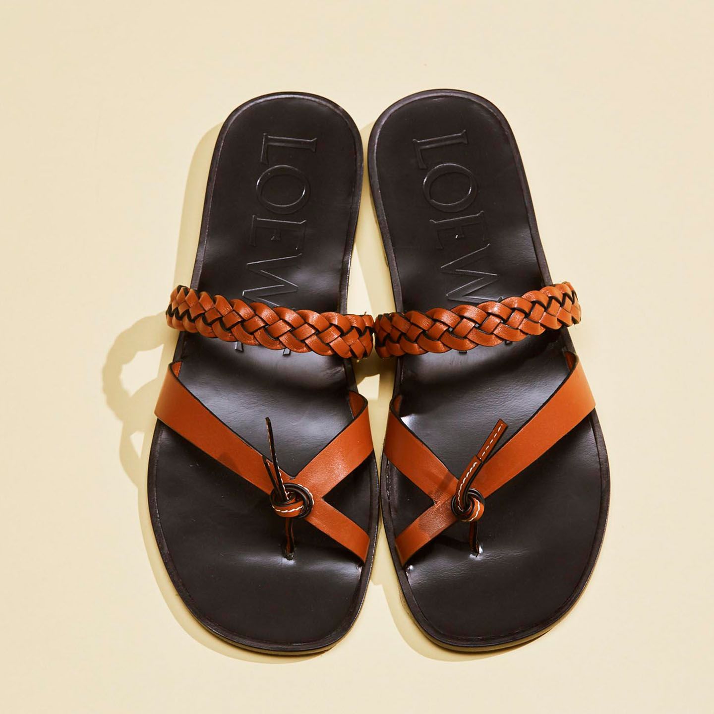 サンダル¥61,000(税抜)