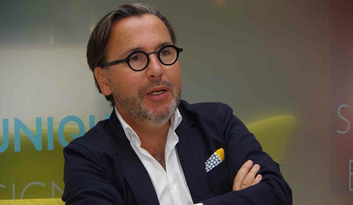 インタビューに答えてくれた、シトロエン　マーケティング部長のアルノー・ベローニ氏。自動車業界で30年にわたり、5つの国、4つのメーカー、10の様々な分野で手腕を発揮してきたベテランだ。