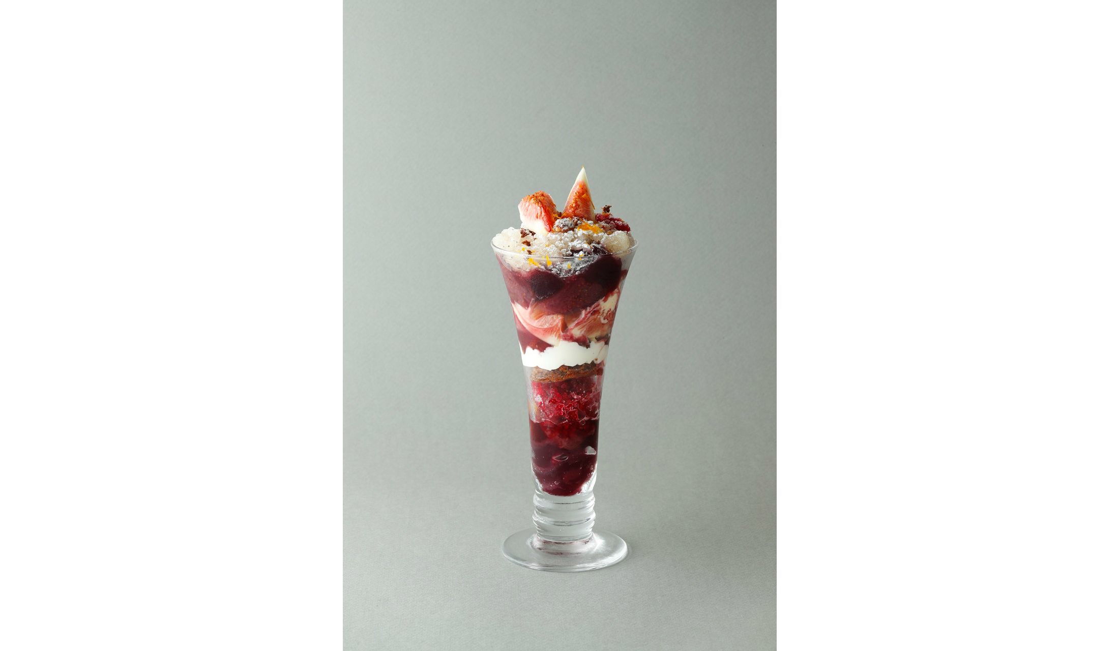 ヴェリーヌパフェ【フィグ】¥1,600(税抜) PHILIPPE CONTICINI GINZA SIX B2F 販売期間:9月1日~10月31日