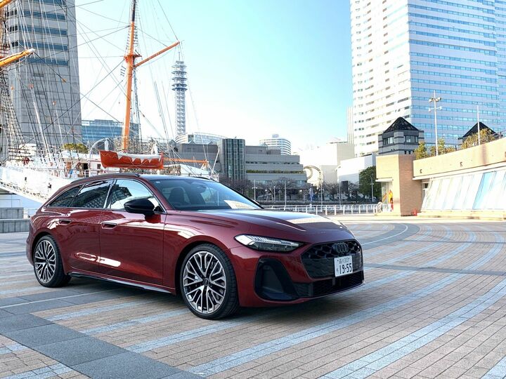 今回試乗したのは高性能4輪駆動モデルの「S5アヴァント」。