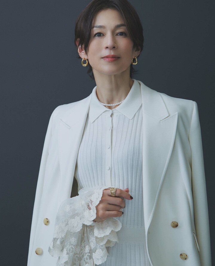 ドラマ『スキャンダル イブ』に出演中の鈴木保奈美さん