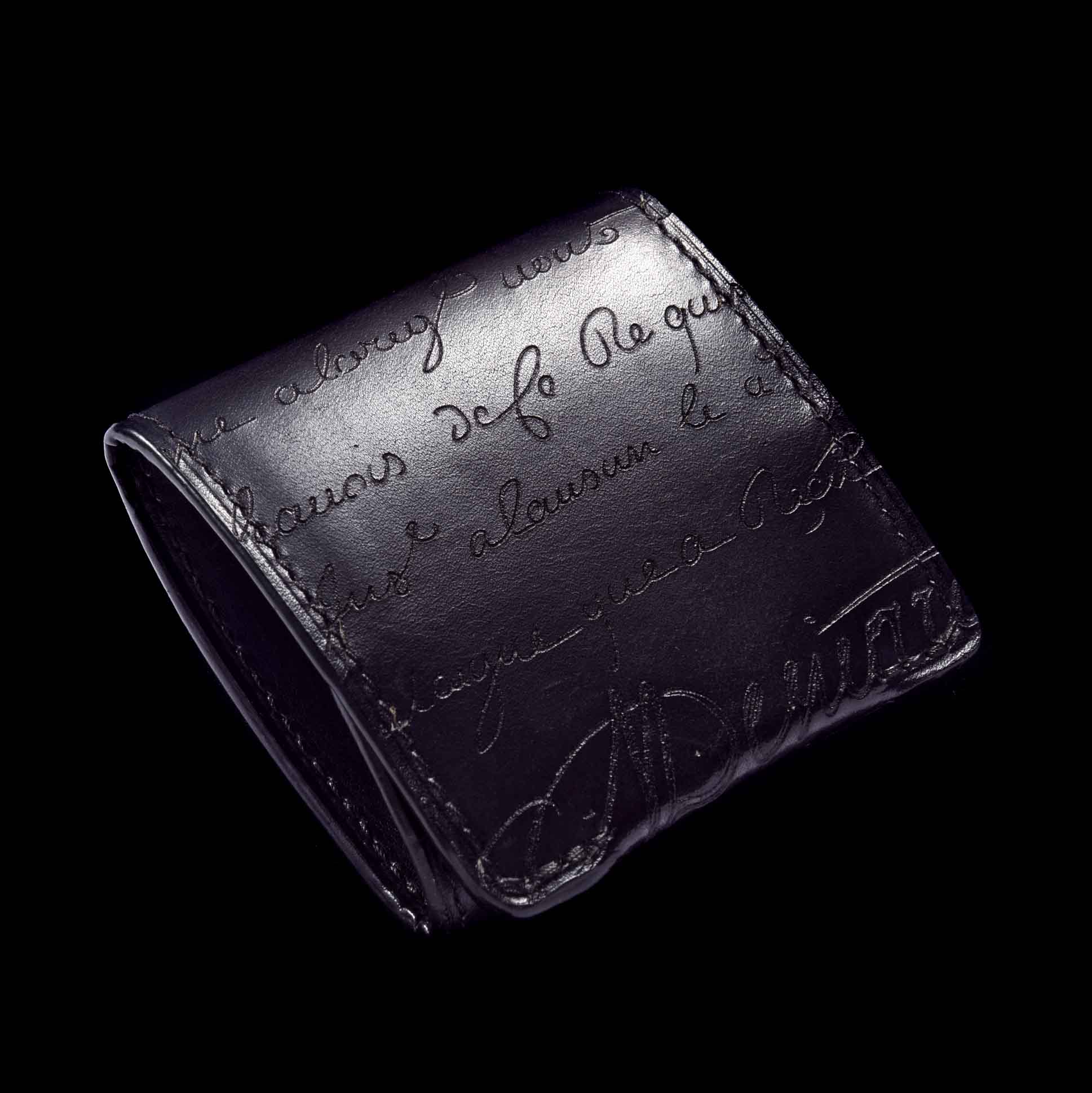 【W7×H7cm】小銭入れ¥46,500(ベルルッティ・インフォメーション・デスク)