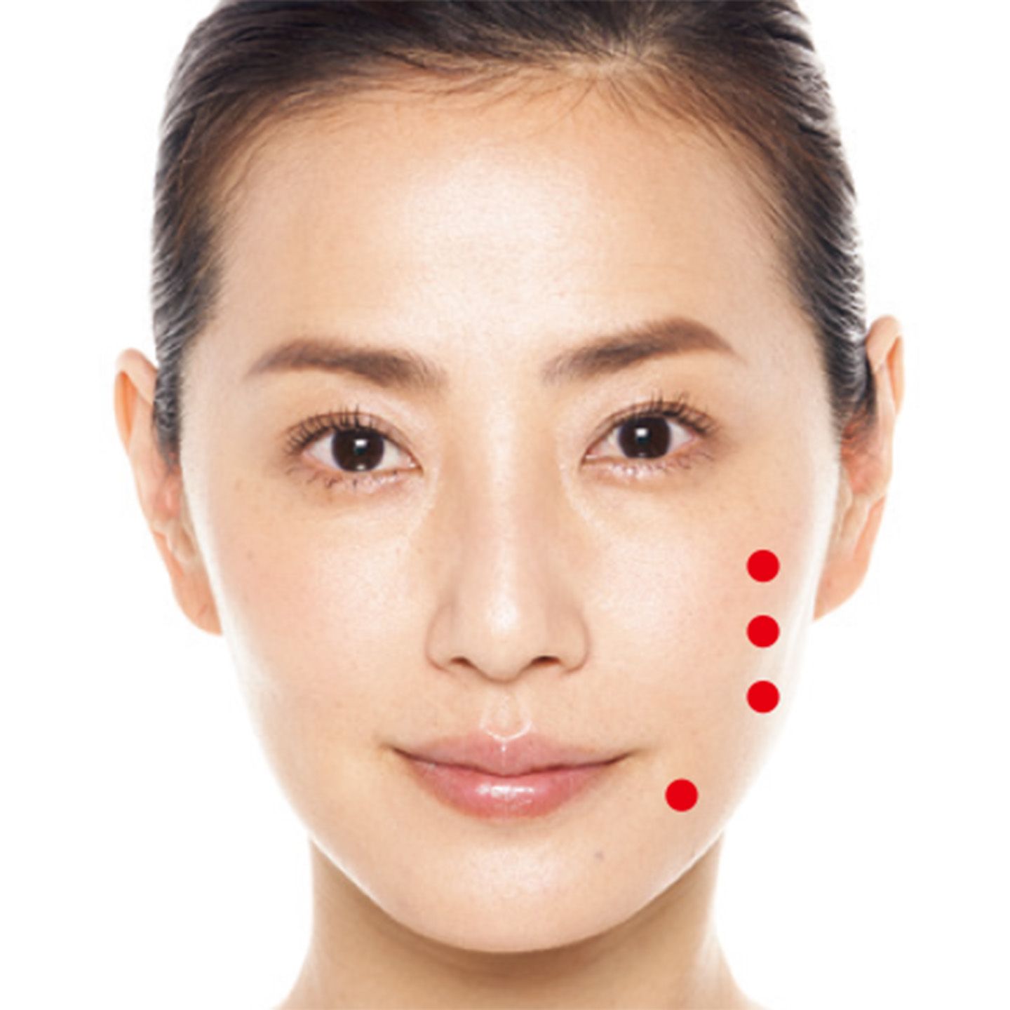 かみ合わせの部分(頬骨の下あたり)から下に向かって3か所ほど行う。その後、口角の下あたりにある筋肉もほぐしておくこと、口角の下がりも解消できる。