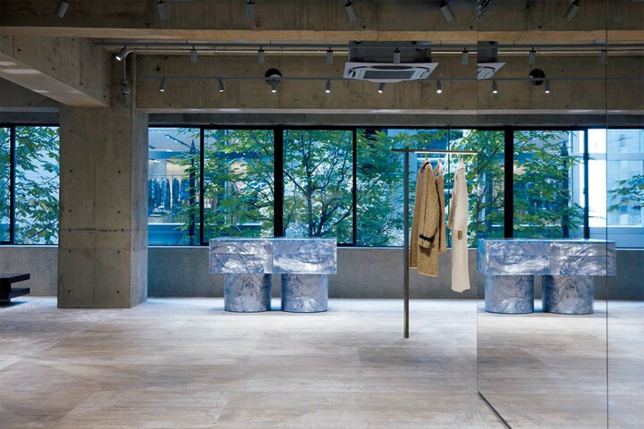 「ジル サンダー 銀座」の店内