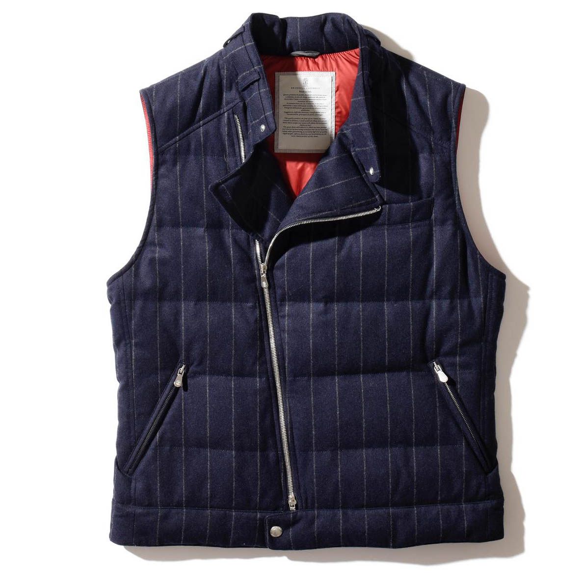 ダウンベスト¥420,000(ブルネロ クチネリ ジャパン)