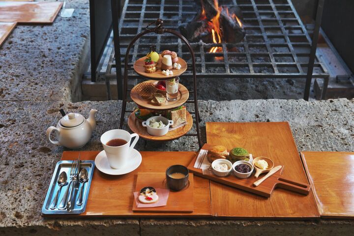 開運招福アフタヌーンティー ￥5,200／ グラスシャンパン付 ￥6,200（税込・サービス料別、数量限定）