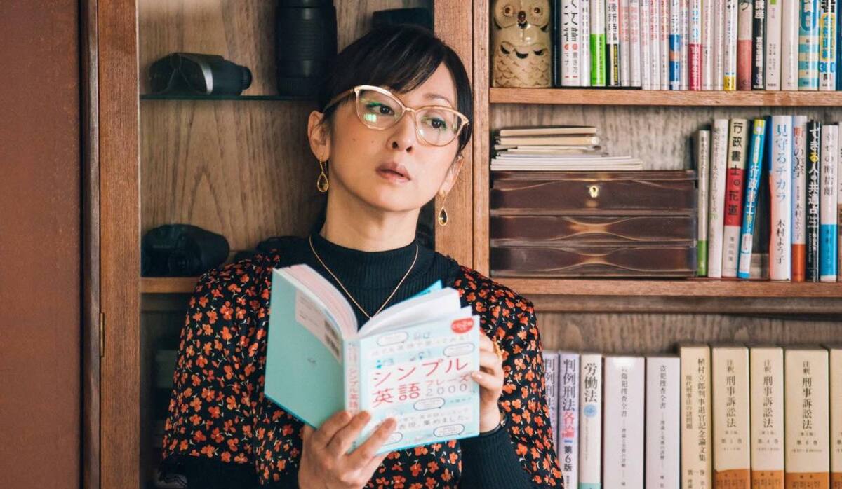 竹内結子さん 斉藤由貴さんが身につけたジュエリーを解説 ドラマ スキャンダル専門弁護士 Queen 第８話 Precious Jp プレシャス