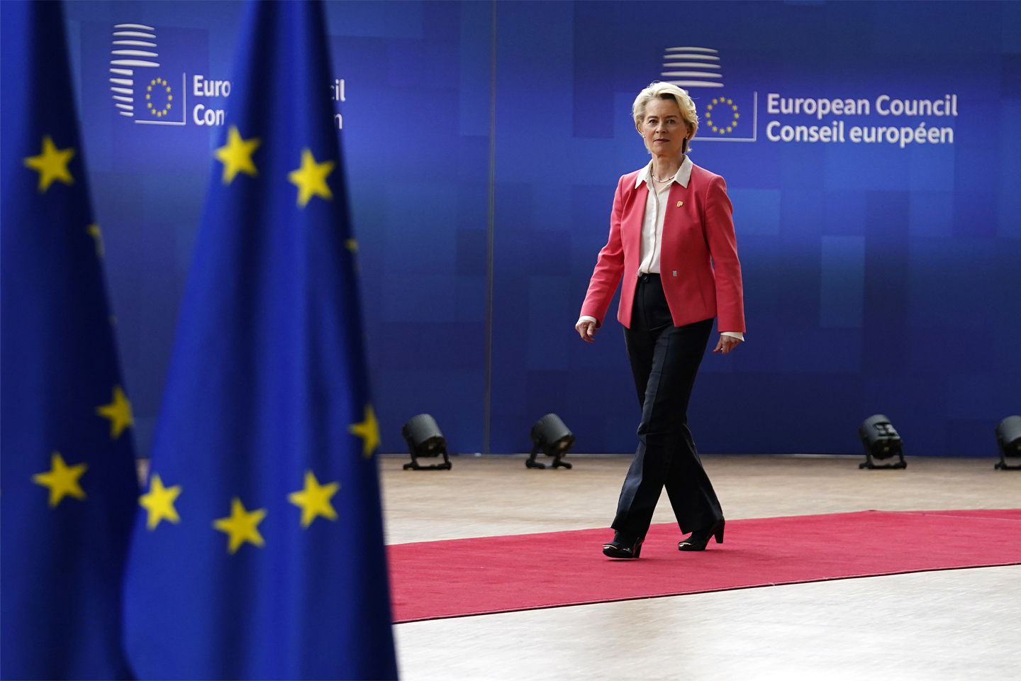 「世界で最も影響力のある女性100人」第1位!ウルズラ・フォン・デア・ライエンが示す「意志ある美しさ」とは? Precious.jp(プレシャス)