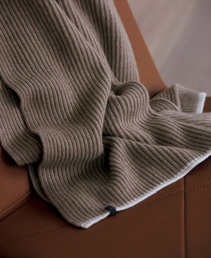 ブルネロ クチネリのカシミアストール