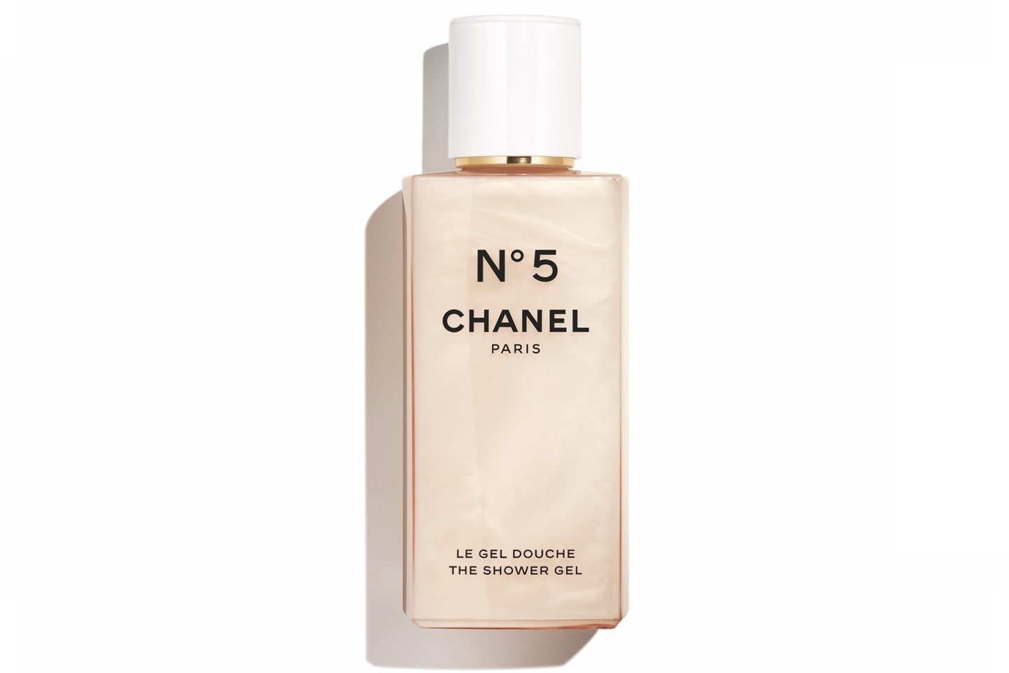 シャネル N°5 ザ シャワー ジェル 200ml ¥6,500(2020年11月6日発売) ©CHANEL
