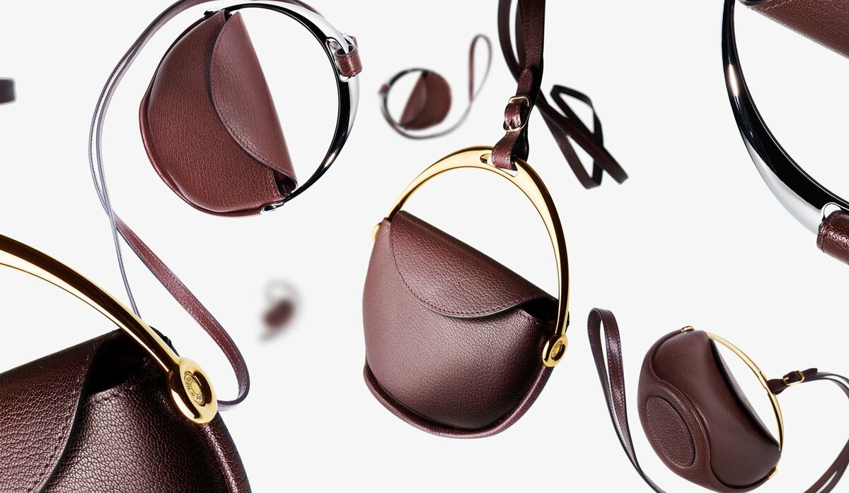 アートのような新作バッグ『エルメス・エトリエ』で、秋の着こなしを