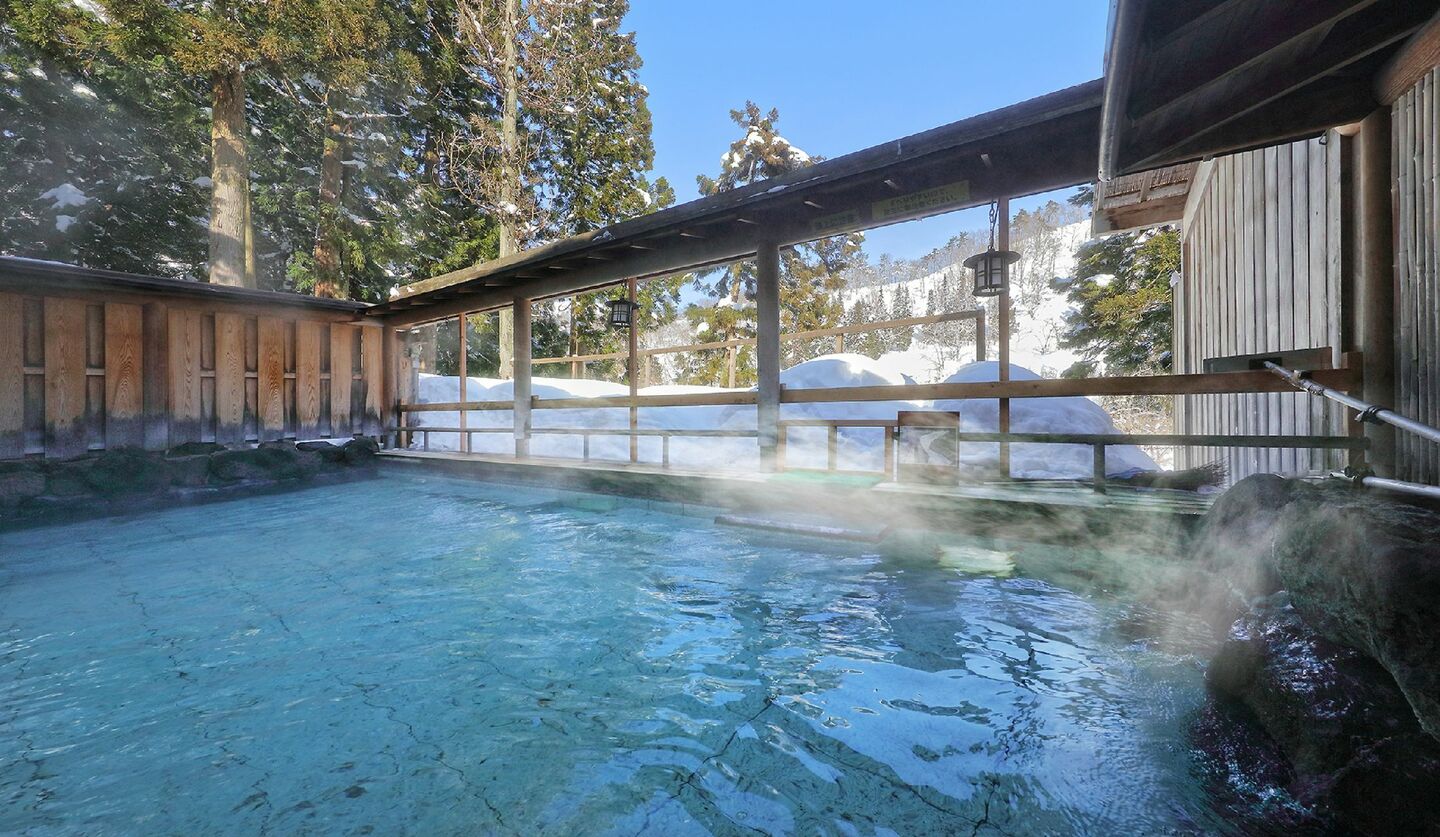 銀山温泉「仙峡の宿 銀山荘」の露天風呂のイメージ