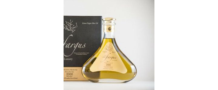 スペイン産エクストラバージンオリーブオイル「オレオミーレ」の「OLDFARGUS 2000YEARS」(値段:¥37,800)