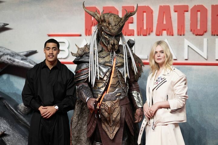 共演のディミトリアス・シュスター＝コローマタンギと。