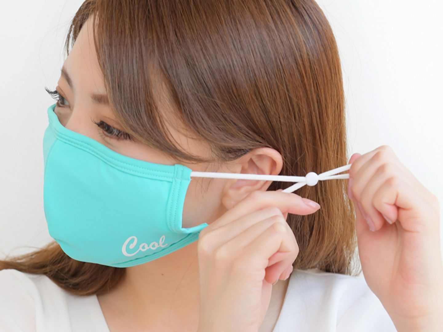 ノーズワイヤーとアジャスター付きで好みに合わせで調節可能