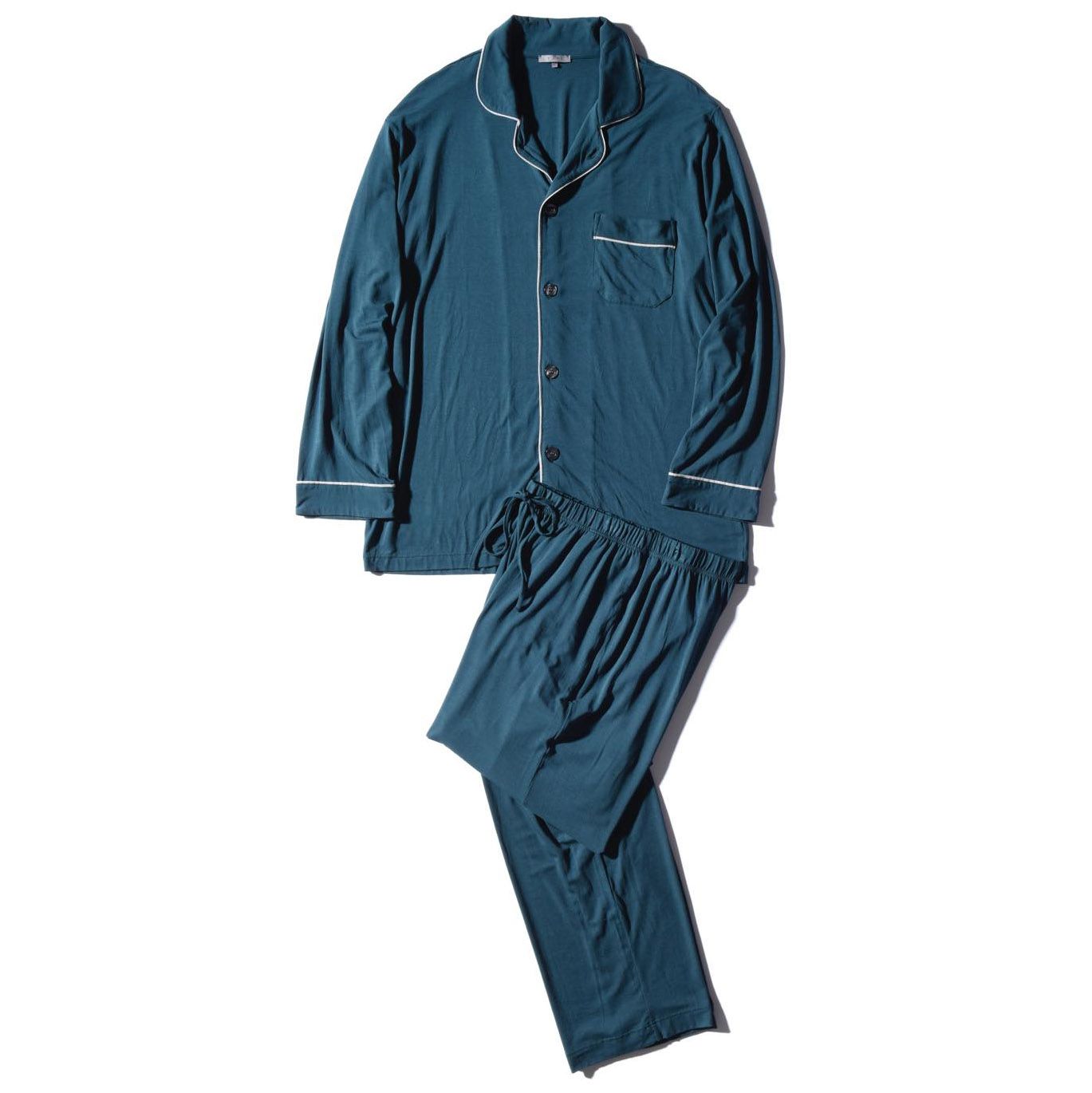 パジャマセット¥18,000(タニ ジャパン)