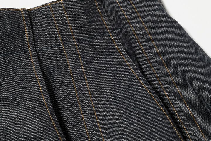 「ブラミンク」のデニムスカート