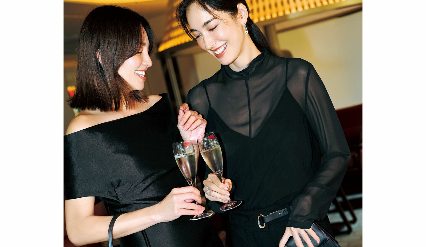 ドレスアップスタイルを纏ったモデルのRINAさんと立野リカさん