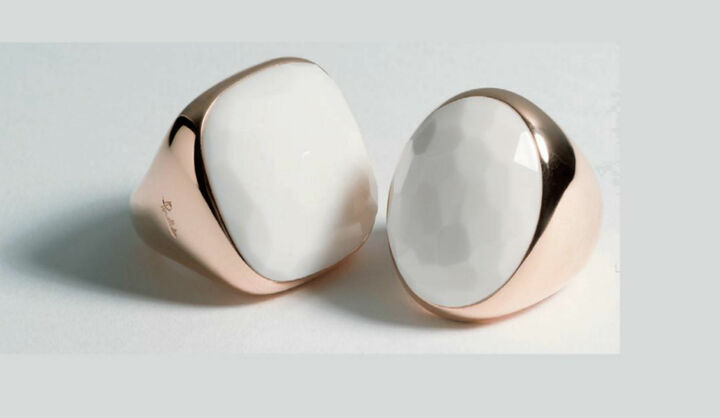 ●名品データ　『ヴィクトリア』［左］￥864,000・［右］￥807,000（ポメラート・ジャパン〈ポメラート〉）　素材：カショロン×RG