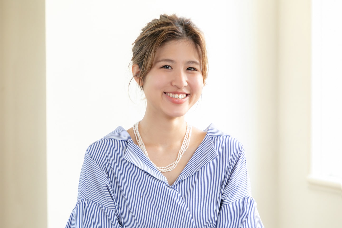 BEAUTRIUM広尾店・スタイリストの上地未夢さん。「おうちでのスタイリングに迷っている方はぜひお越しください。お客様ひとり一人に合うスタイリング方法をご提案します」
