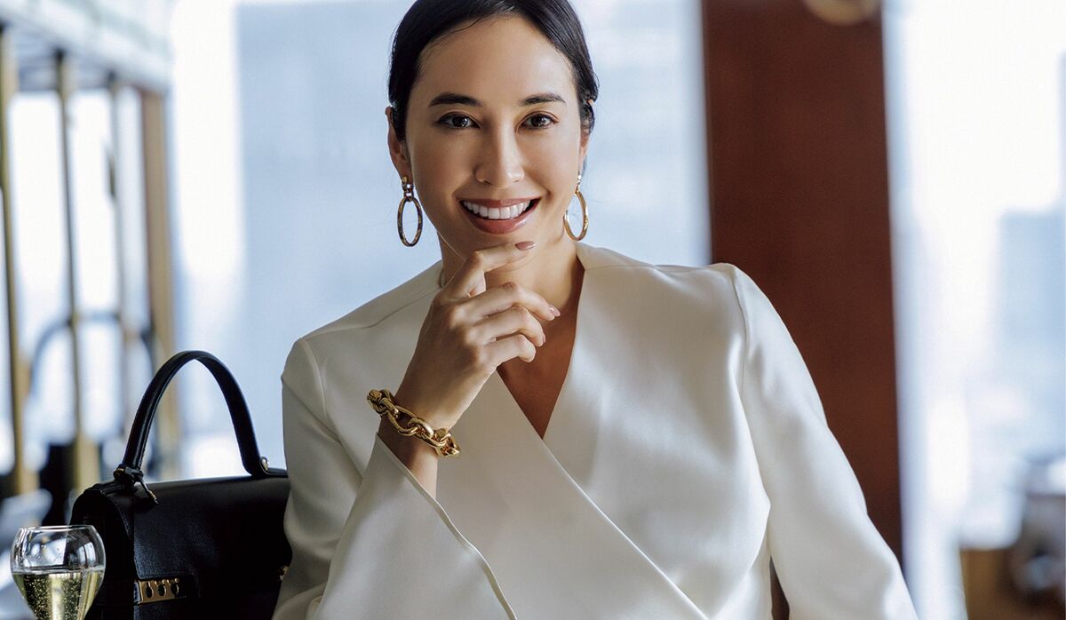 咲き誇る花のようなオーラが生まれる「ミカコ ナカムラ」の