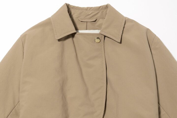 「マッキントッシュ」のダウンウエア