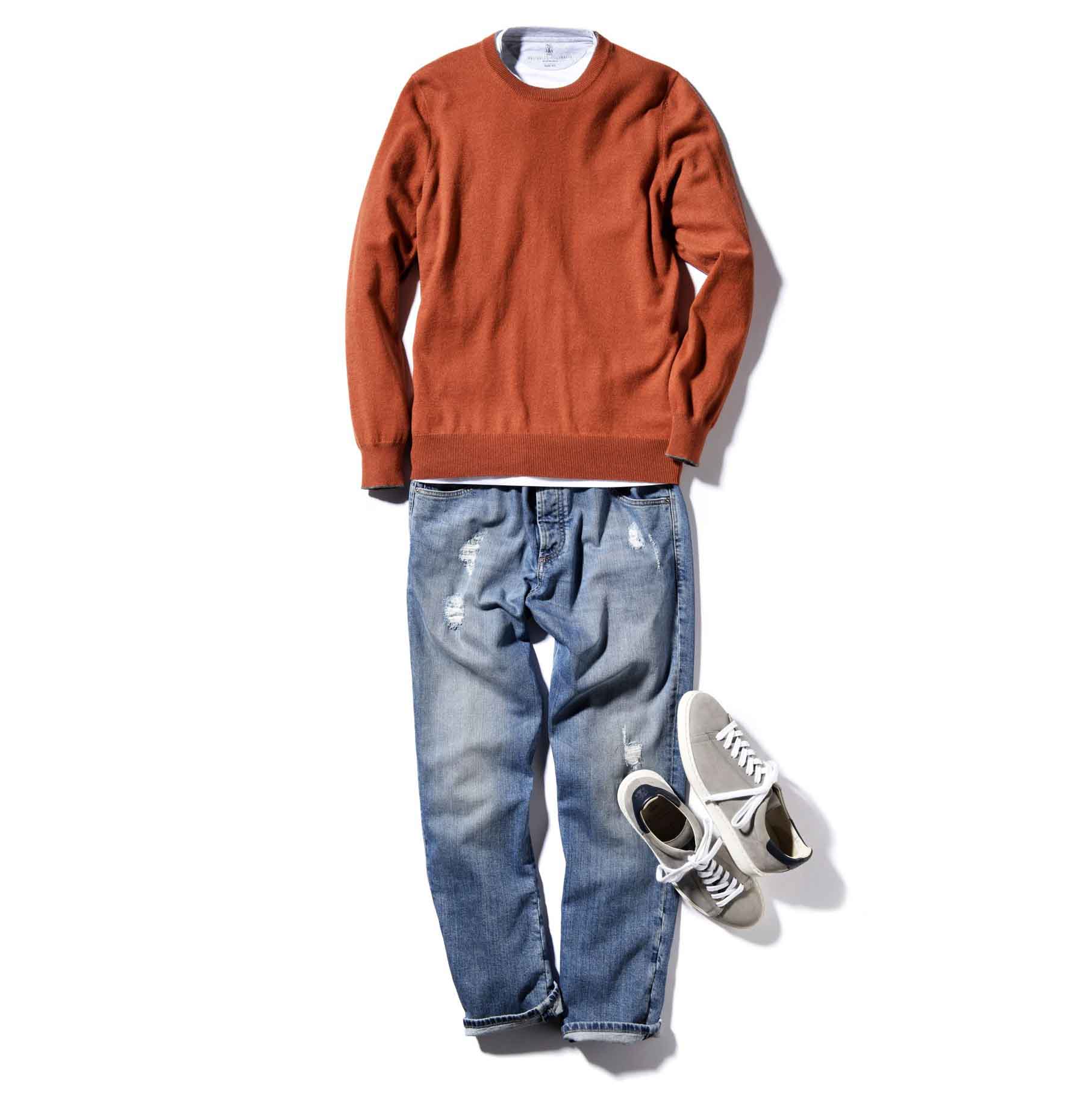 ニット¥130,000・カットソー¥54,000・パンツ¥78,000・靴¥111,000(ブルネロ クチネリ ジャパン)