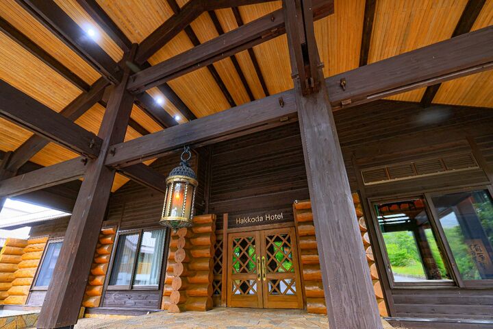 「八甲田ホテル」のエントランス