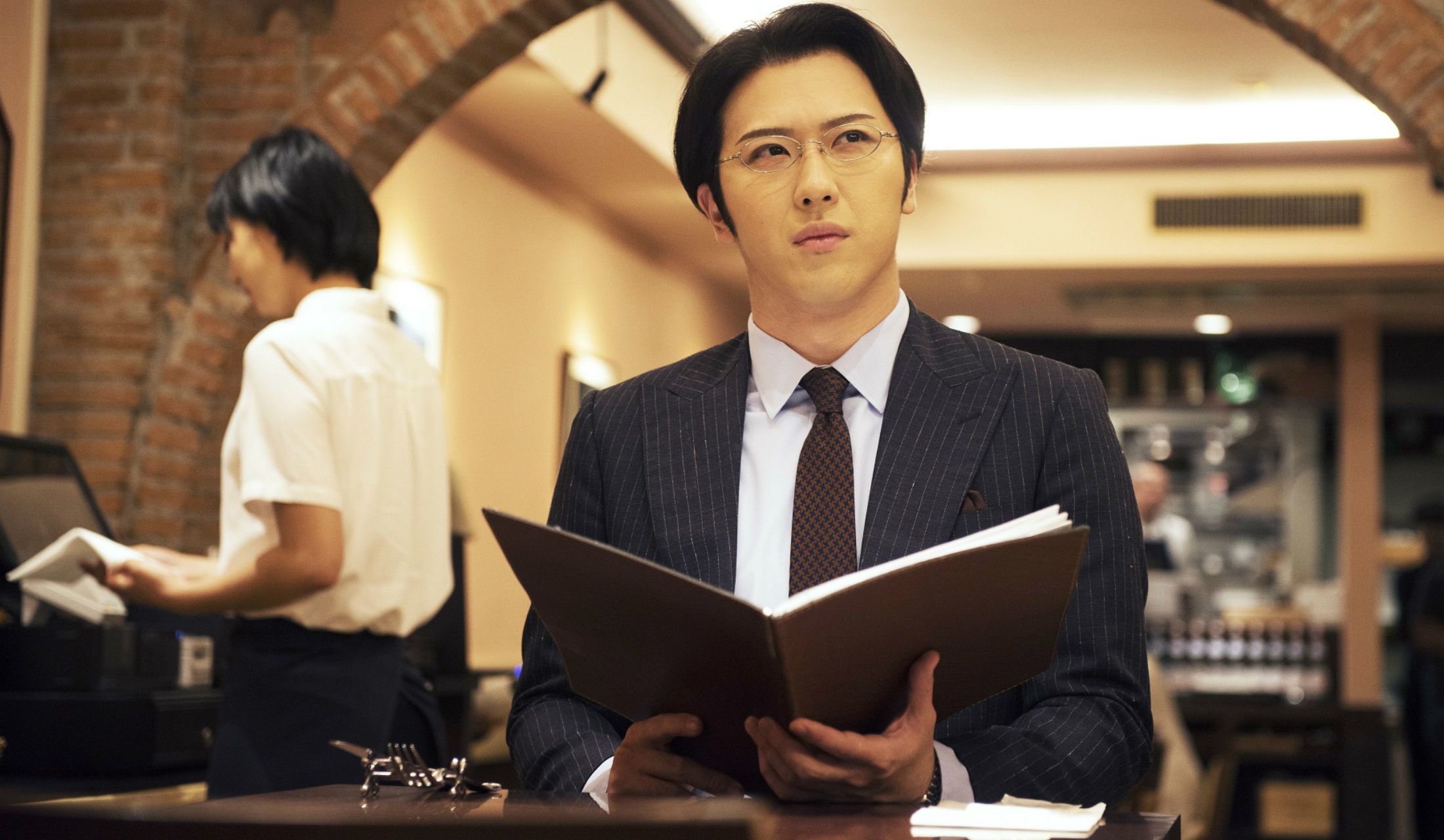 尾上松也さん演じる主人公・飴谷甘太朗
