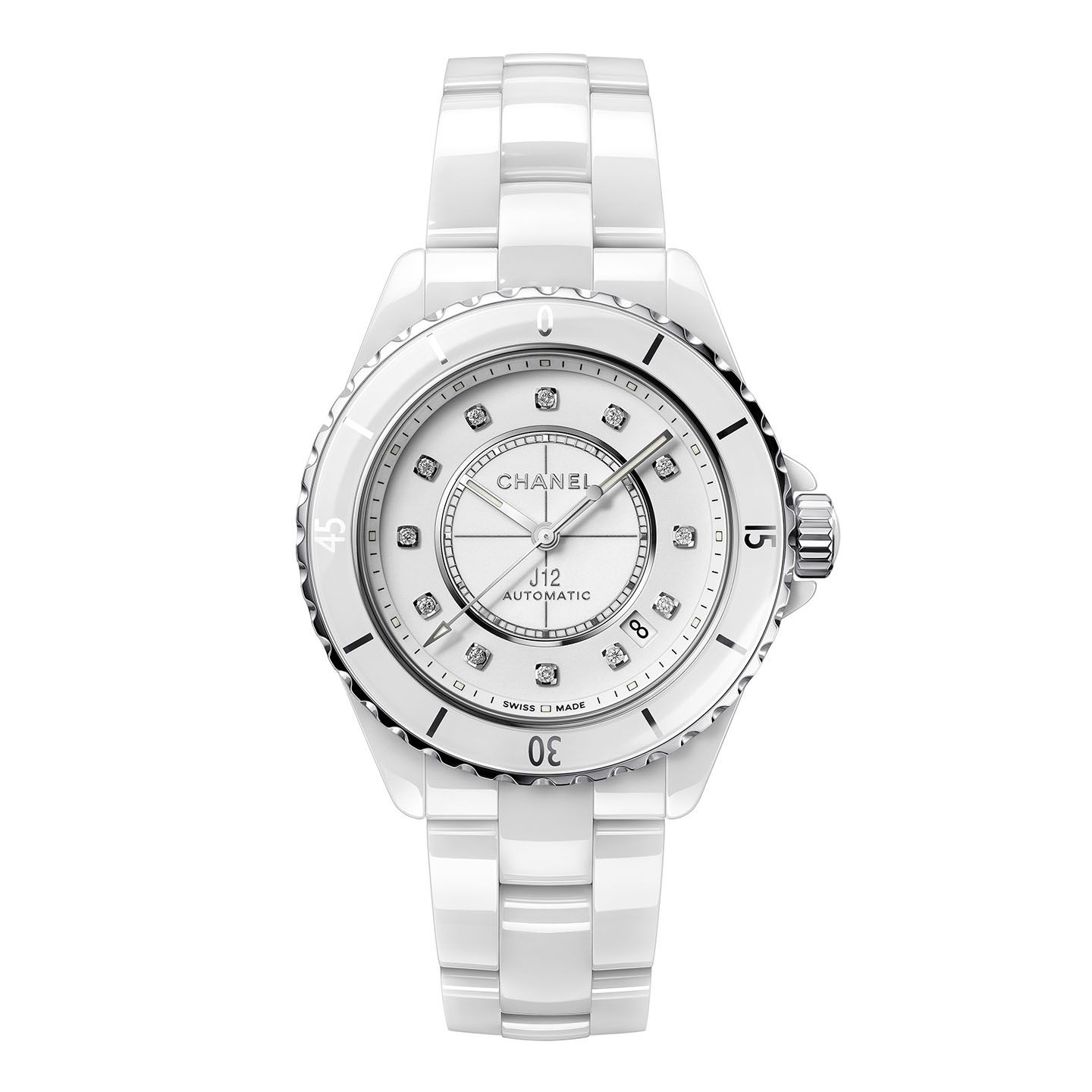 時計『J12』¥775,000(税抜) ●ケース:高耐性セラミック×ステンレススチール ●ケース径:38mm ●ブレスレット:高耐性セラミック ●自動巻き ※2019年6月5日(水)発売予定(シャネル)